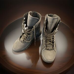Oakley Assault 2 Tactical boots, Sage, Boys size 4, new without box, MRSP $150